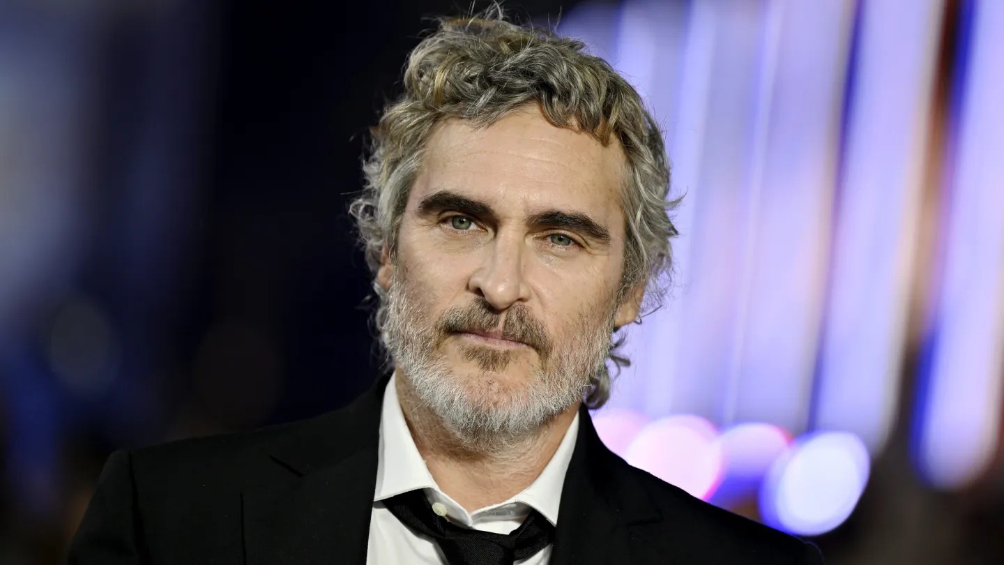 Joaquin Phoenix Drops Out: His Movie Exit Sparks Outrage 1