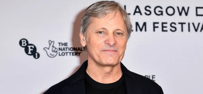 Viggo Mortensen Says Film Franchises Aren't Typically 'Well-Written' 1