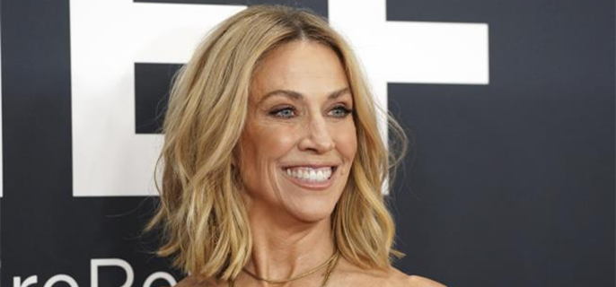 Sheryl Crow Ditches Tesla, Slams 'President Musk' 1