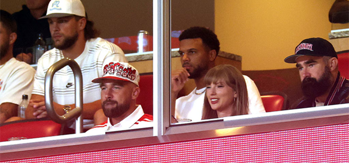Taylor Swift and Travis Kelce Step Out for First Time Since Announcing Their Engagement  1