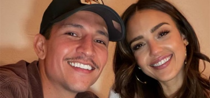 Jessica Alba, Danny Ramirez Subtly Shut Down Joe Burrow Dating Rumors 1