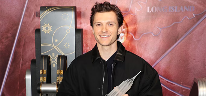 Tom Holland Steps Out Without Ring Amid Zendaya Marriage News 1