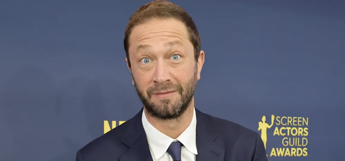 ‘The Bear’ Star Ebon Moss-Bachrach Says Fans Calling Him “Cousin” Is Sometimes Overwhelming 1