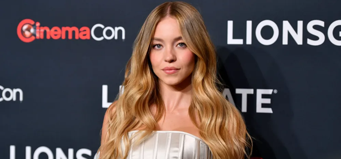 Sydney Sweeney Reacts to Leaked ‘Euphoria’ Wedding Dress Photos: “I Can’t Confirm or Deny” Cassie Gets Married 1