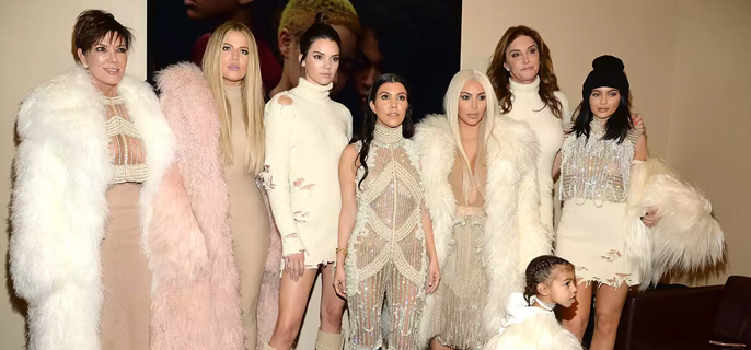 Caitlyn Jenner Shocks Her Kids with Awkward Appearance on The Kardashians to 'Say Goodbye’ 1