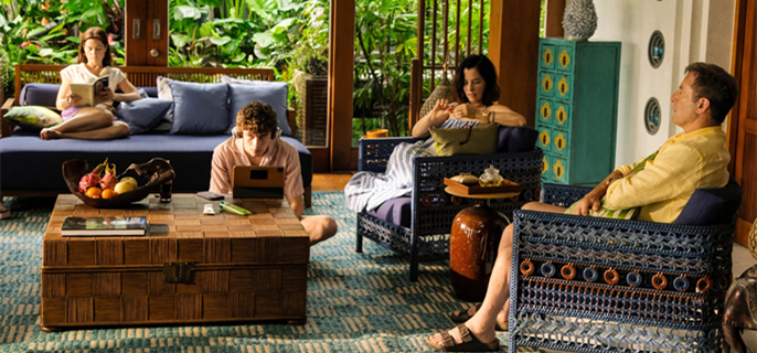 White Lotus Star Jason Isaacs Reveals Show’s 