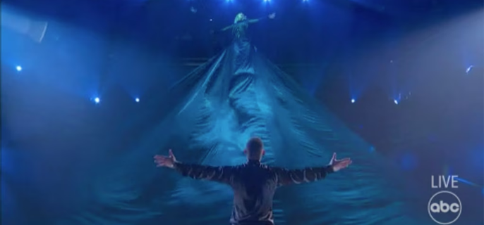 Dancing With the Stars: Why Elaine Hendrix Got Major Standing Ovation on Wicked Night 1