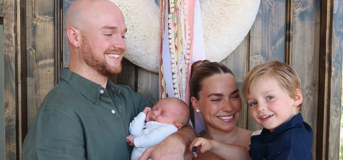 Influencer Emilie Kiser’s 3-Year-Old Son Dies After Being Found Unconscious in Pool 1