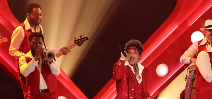 Bruno Mars Performs First Solo Song at Grammys in Nearly 10 Years 1