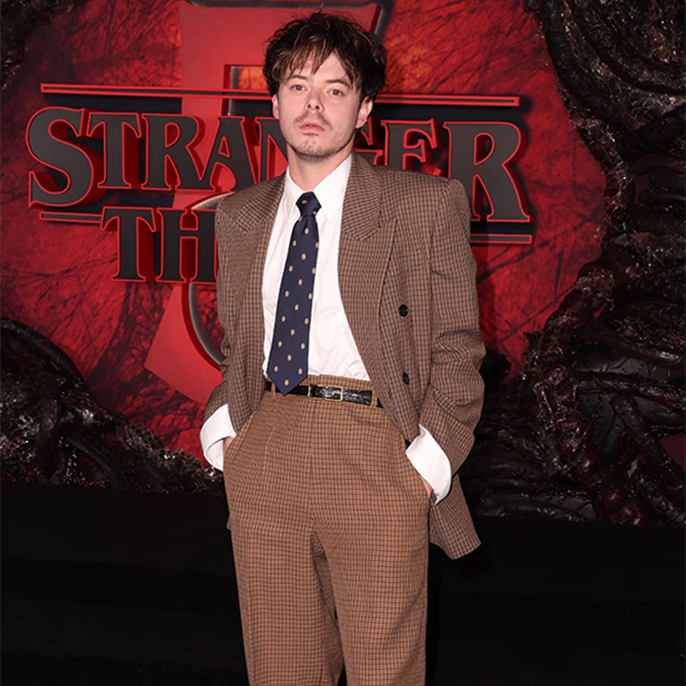 Stranger Things' Charlie Heaton Makes Rare Comments About Becoming a Dad at 20
