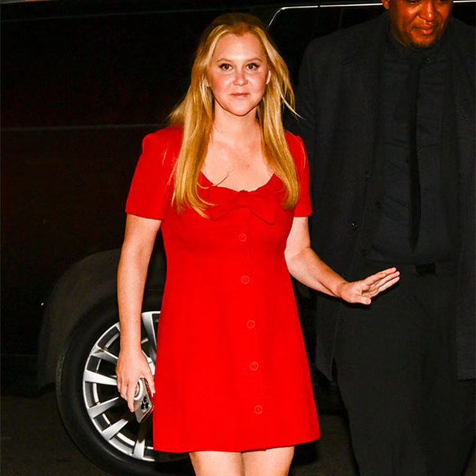 Amy Schumer Shares She Lost 50 Pounds &ldquo;to Survive&rdquo; After Cushing Syndrome Diagnosis