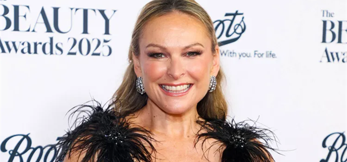 Married at First Sight U.K. Host Dies at 54, 2 Weeks After Revealing Terminal Cancer Diagnosis 1