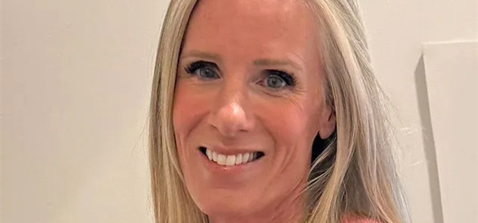 Woman in Coldplay 'Kiss Cam' Controversy Says Former Boss Lied to Her: 'We Have No Relationship Now' 1