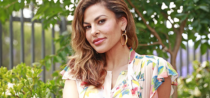 Eva Mendes Slams Rumor She Moved to London With Ryan Gosling  1