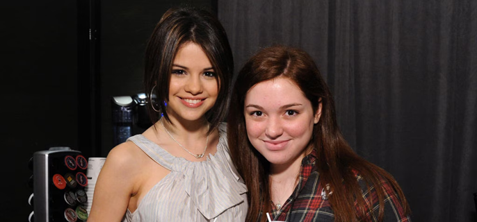 Wizards of Waverly Place’s Selena Gomez and Jennifer Stone Have Magical Reunion 1