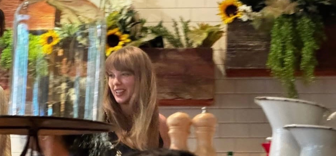 Travis Kelce, Taylor Swift spotted in rare public sighting for Mother’s Day outing in Philadelphia 1