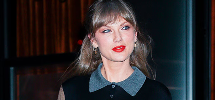 Taylor Swift Shares Sweet Moment With Jason Kelce, Kylie Kelce’s Daughters at Chiefs Game   1