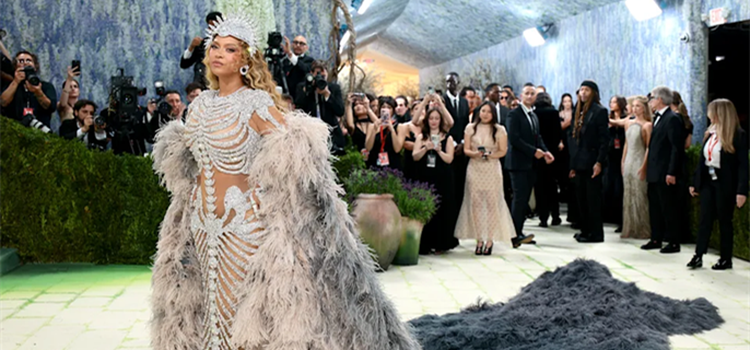 Beyoncé stuns in sparkling skeletal gown at 2026 Met Gala with Jay-Z, Blue Ivy 1