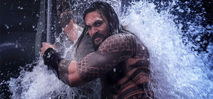 “Aquaman” star Jason Momoa nearly drowned while surfing: 'My body stopped' 1