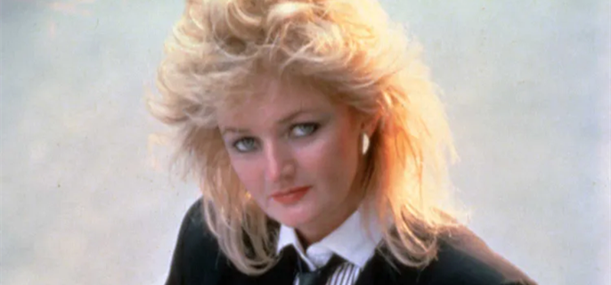 'Total Eclipse of the Heart' Singer Bonnie Tyler, 74, Remains Hospitalized Following Emergency Surgery in Portugal 1