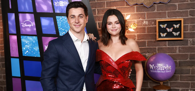 Selena Gomez, Daid Henrie on Returning to ‘Waverly Place’: “It Did Feel Like Going Home” 1