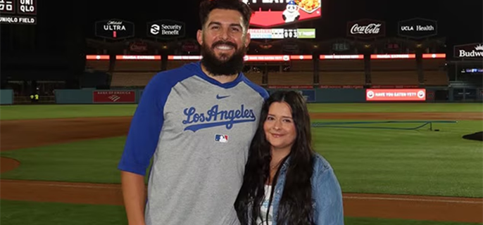 How Dodgers' Alex Vesia Honored Wife Kayla Vesia, Late Daughter Sterling in First Game Since Her Death 1