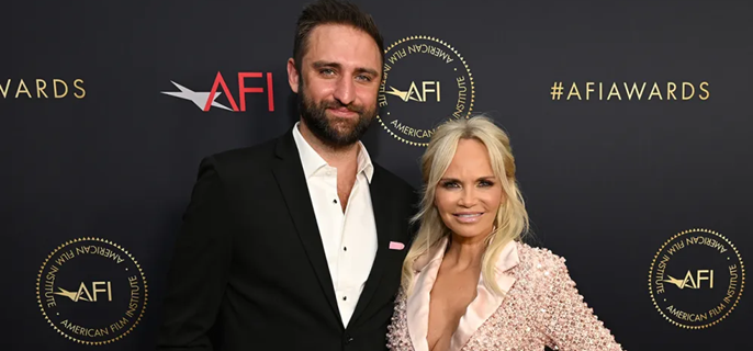 Kristin Chenoweth Marries Musician Josh Bryant 1