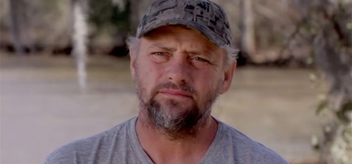 Swamp People Star Junior Edwards Dies: 'He Was One of the Greatest Alligator Hunters,' Relative Says 1