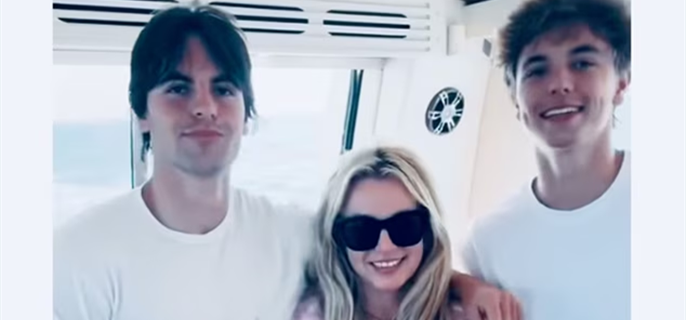 Britney Spears Reunites With Sons Jayden, Sean Preston for Yacht Outing in New Video 1