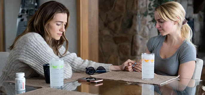 Allison Williams, Dave Franco Lead Emotional Trailer for Colleen Hoover Movie ‘Regretting You’ 1